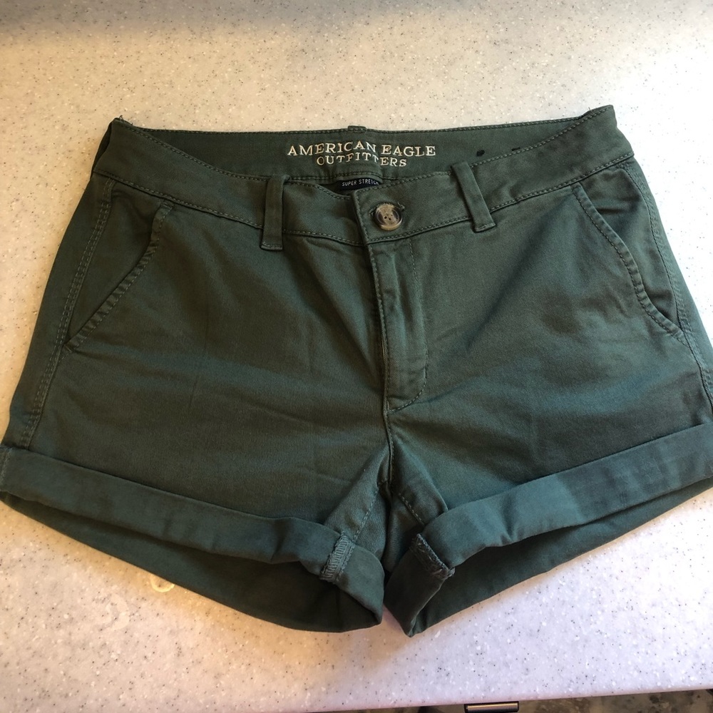 American Eagle Twill Midi Shorts - Size 8